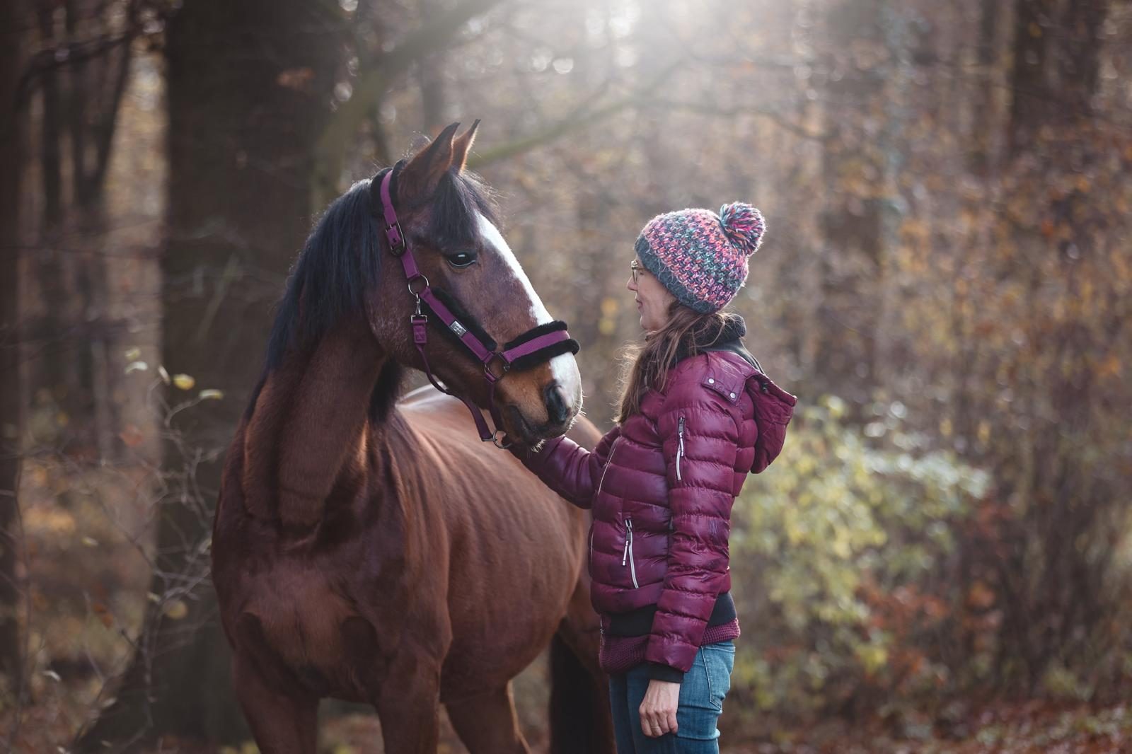 Corinna Preuße mit ihrem Pferd